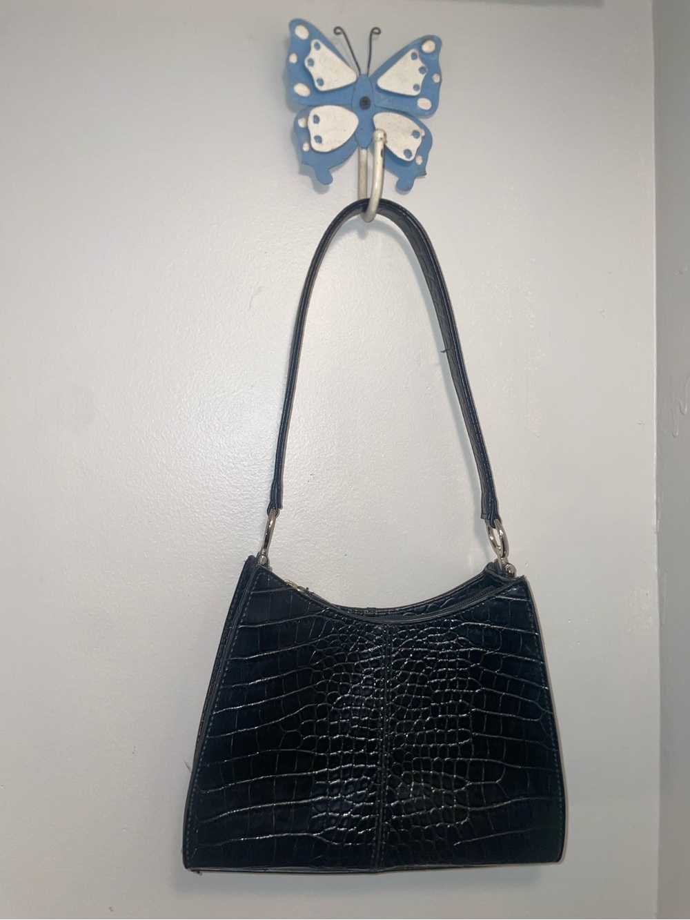 Liz Claiborne Black Crocodile Print Handbag